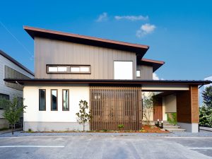 新潟西展示場・外観