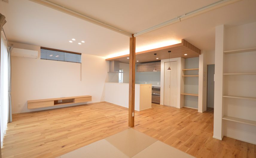 天井高2.6mの開放的なLDK