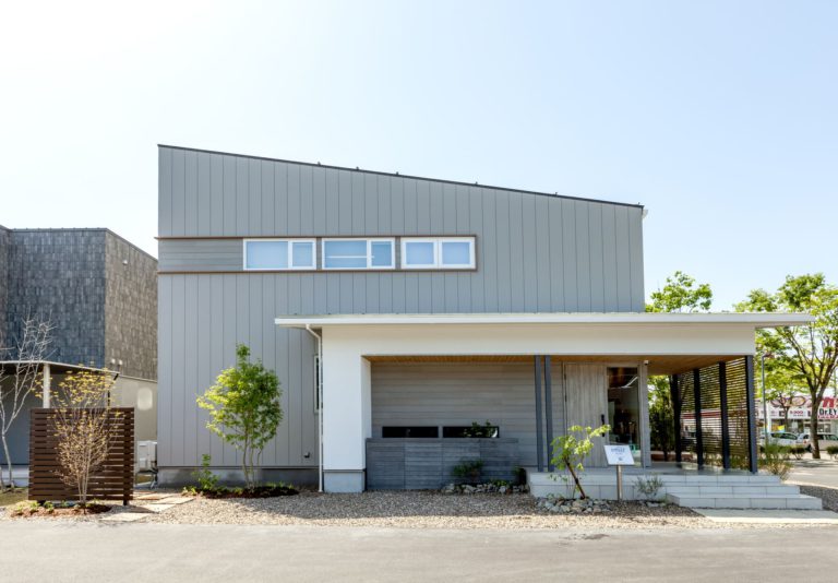 御経塚展示場・外観