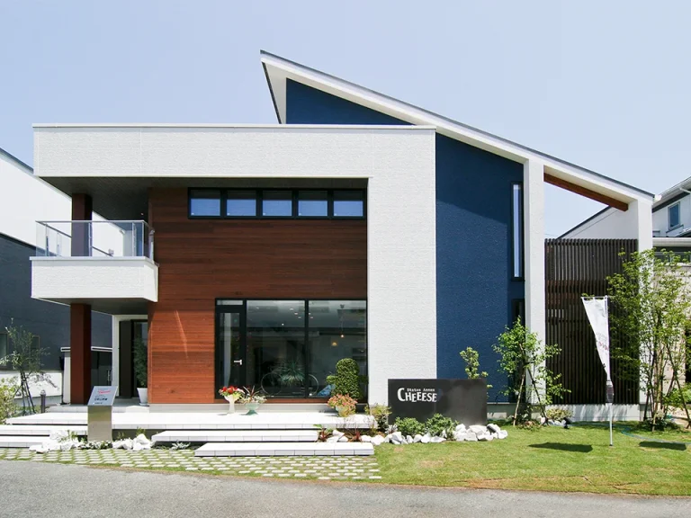 新潟南展示場・外観