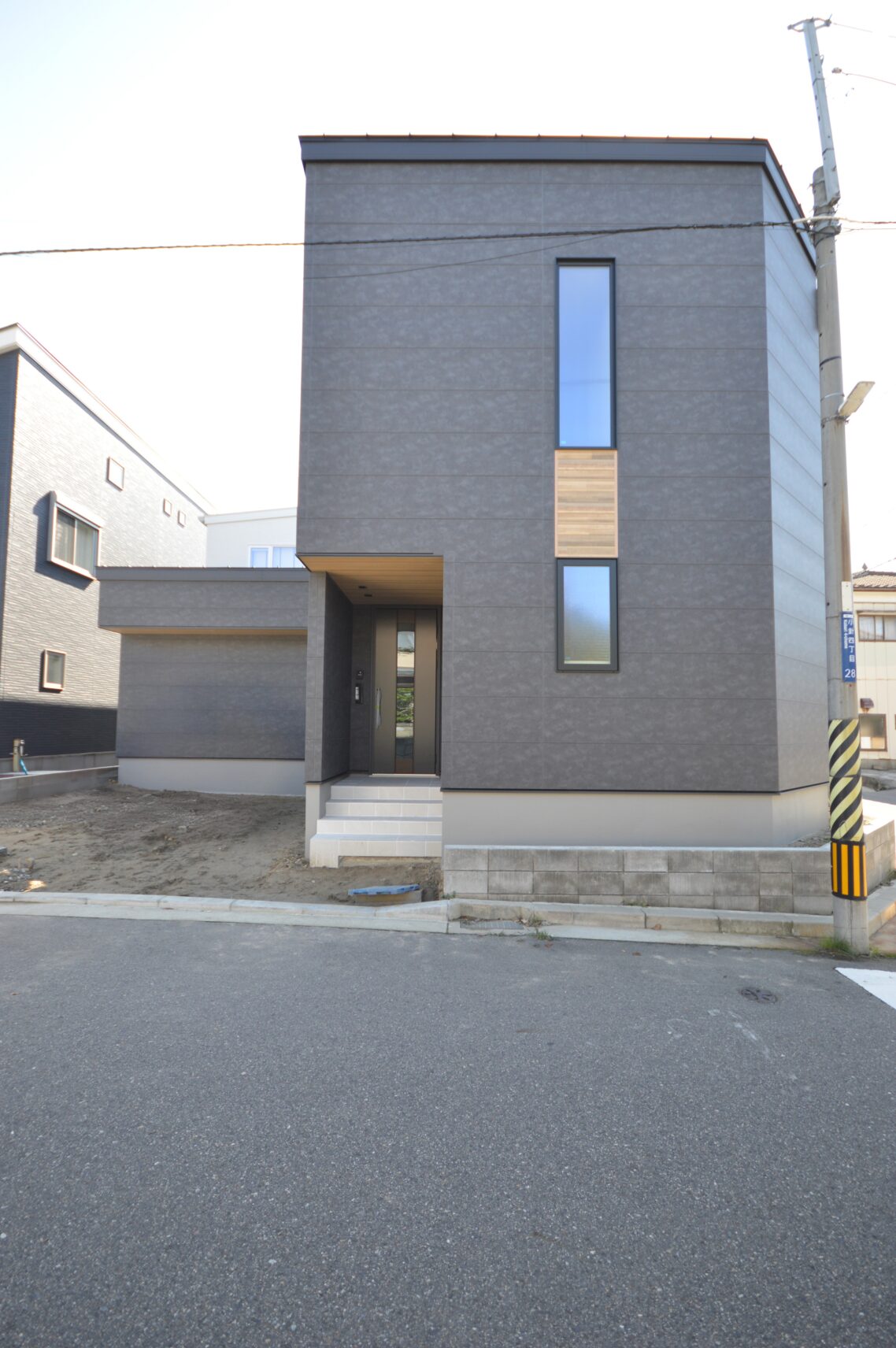 西区小針４丁目Ａ　建売住宅　3,765万円 写真1