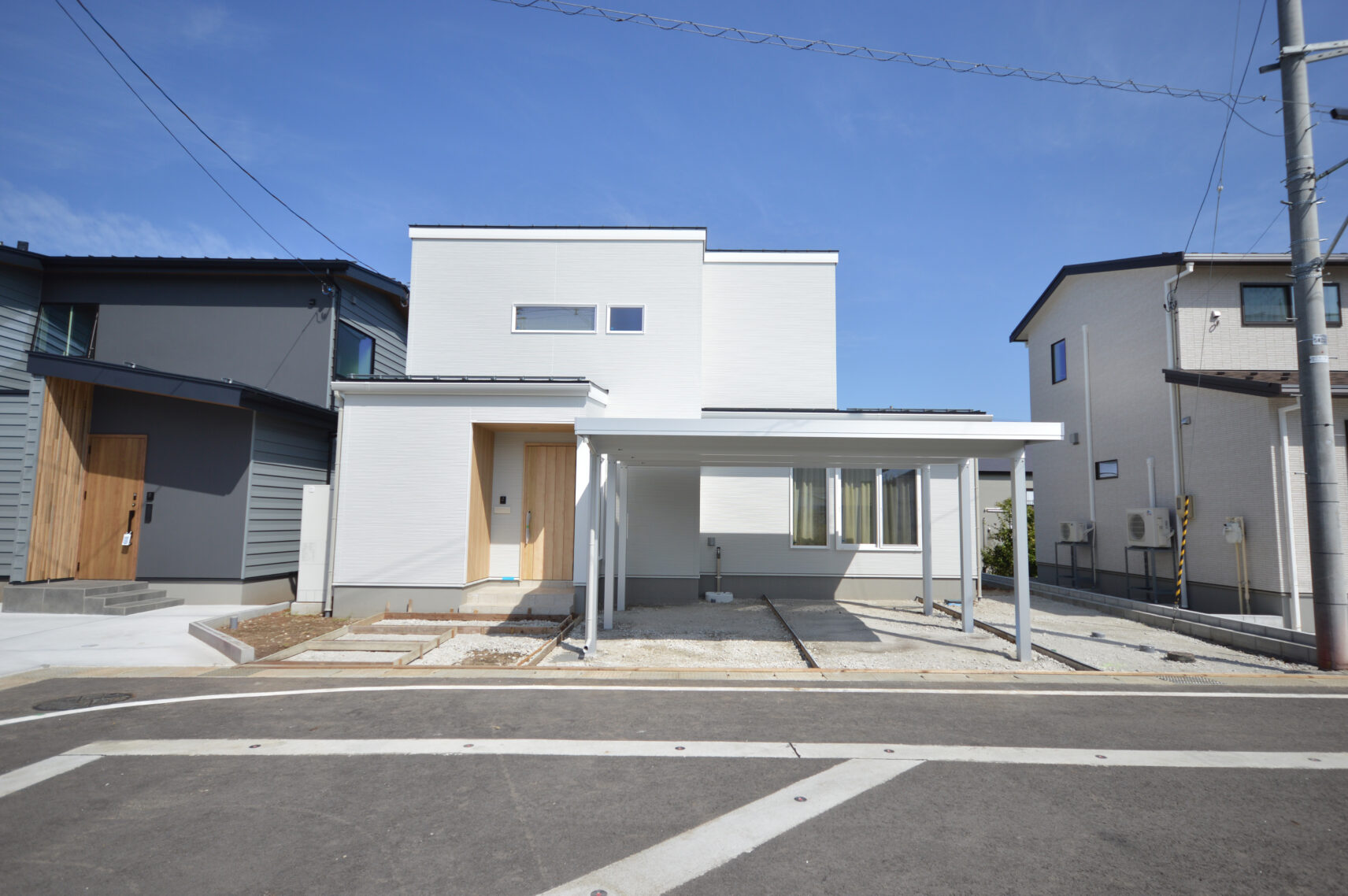 長岡市上除町Ａ　建売住宅　3,216万円 写真1